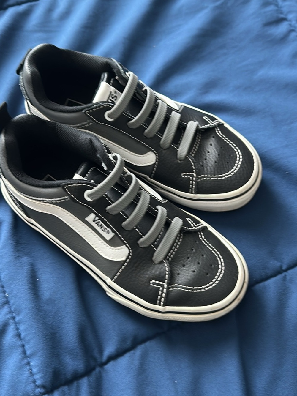 Vans Kids Black and White Low-Top Skate Sneakers